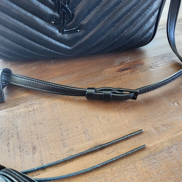 Saint Laurent Black Quilted Leather Crossbody Bag - Picture 6 of 9